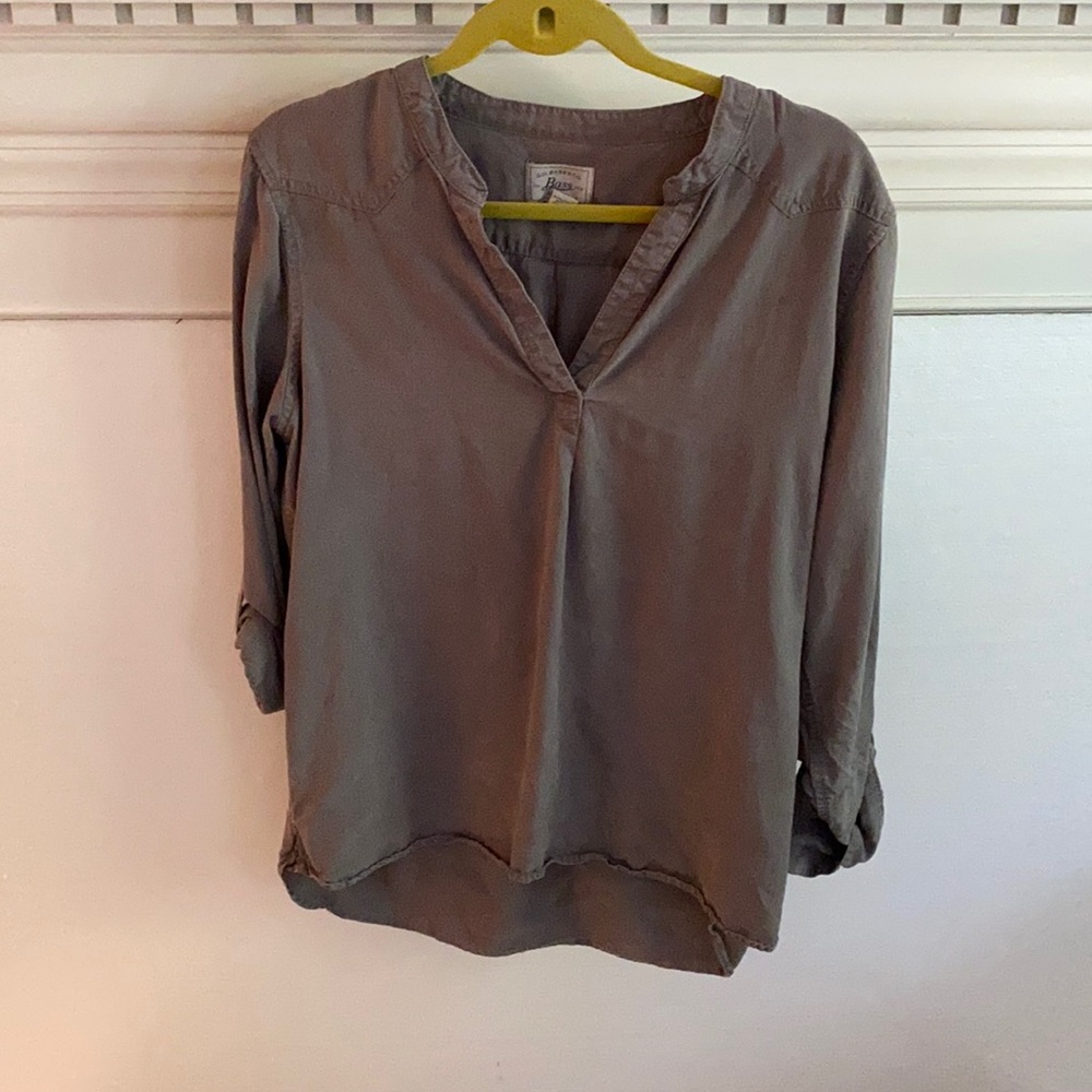 V-Neck GH Bass shirt
